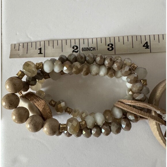 Set of 4 Garden Party Stretch Bracelets Beige Colored - Picture 7 of 7